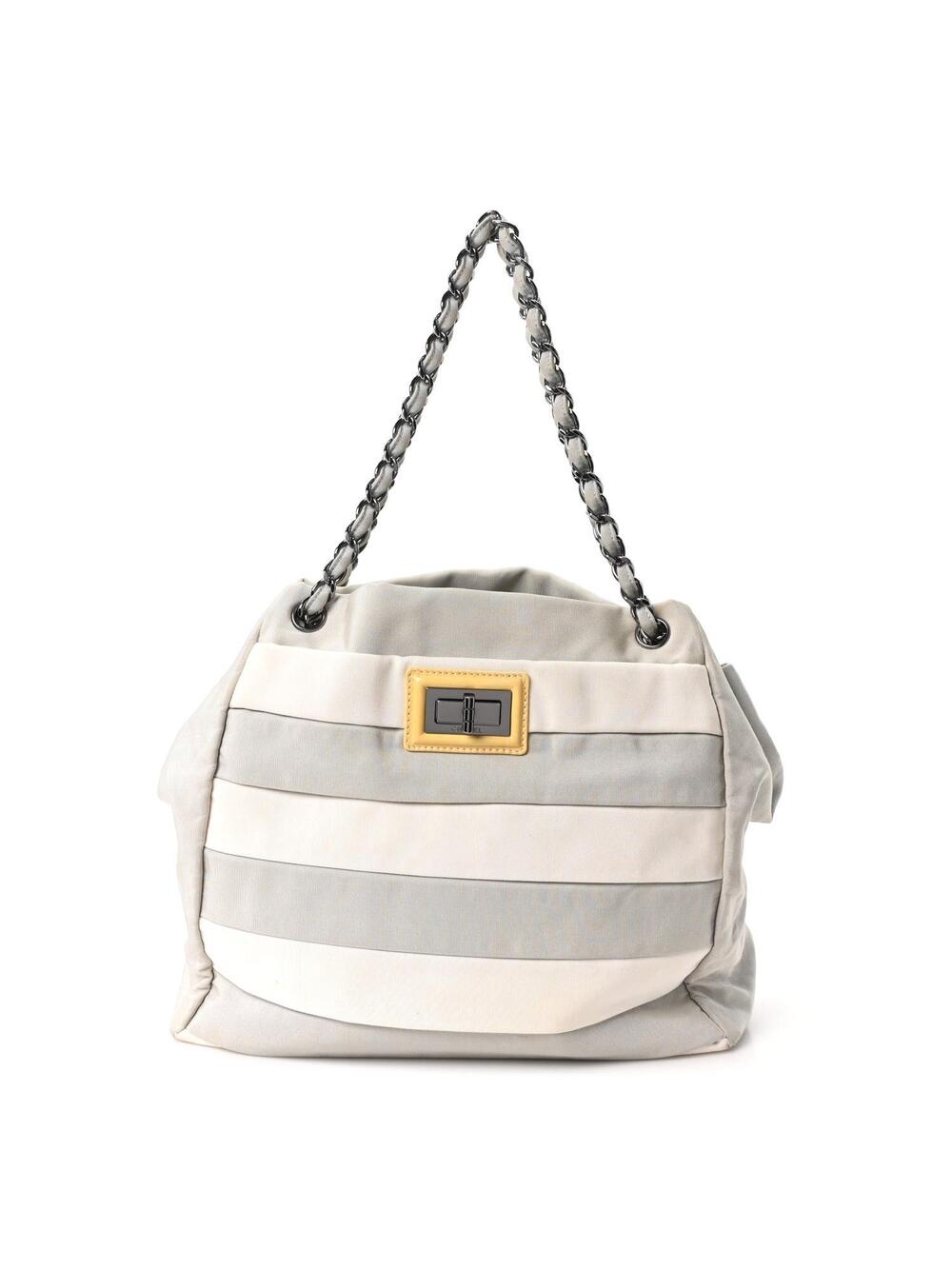 Chanel Nylon Quilted 2.55 Reissue Tote #368167C89B